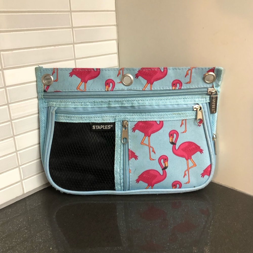 😎Staples flamingo 3 ring pencil case